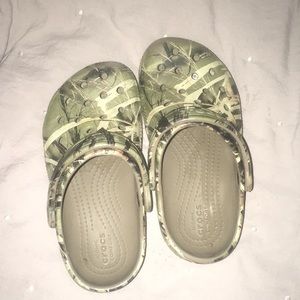 Boys Camouflage Crocs